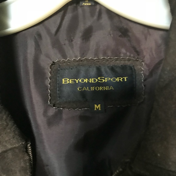 Jacket - Picture 2 of 3